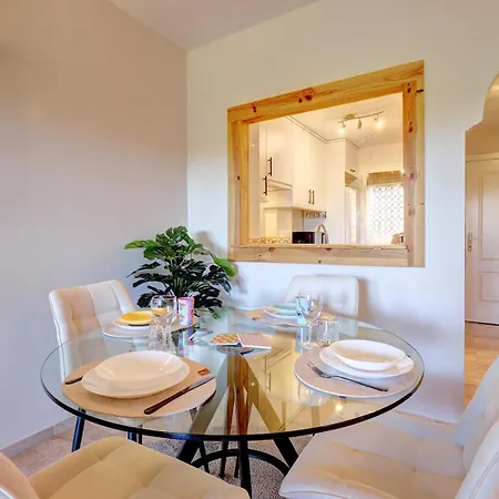 037 Relaxing Sea Views 2 Bed 2 Bath Calahonda Apartment Mijas