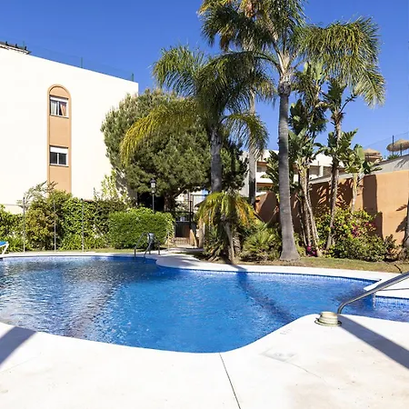 037 Relaxing Sea Views 2 Bed 2 Bath Calahonda